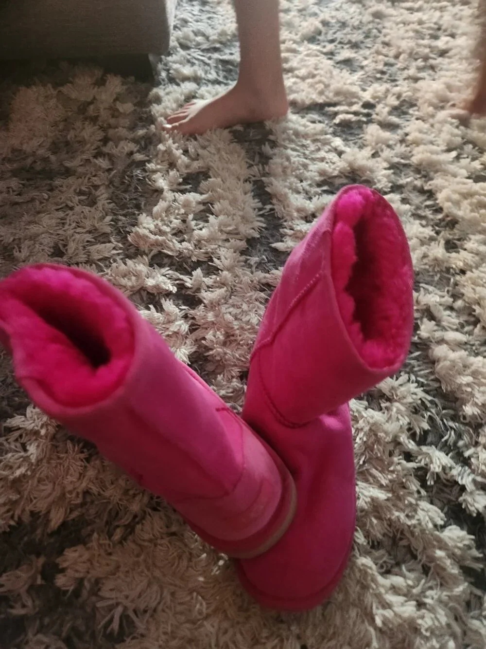Ugg classic size 6